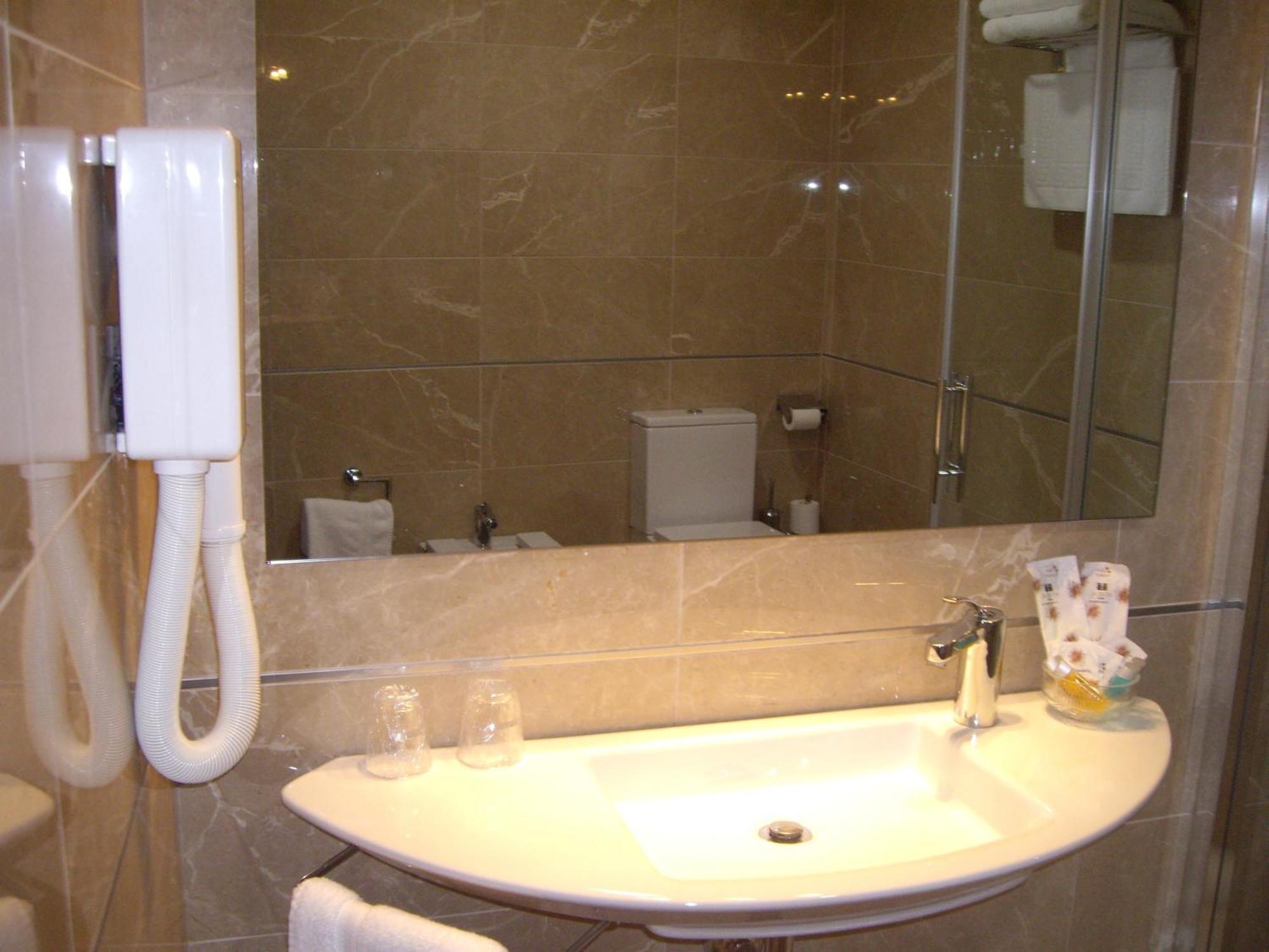 Hotel San Sebastian Hospederia Cieza Luaran gambar