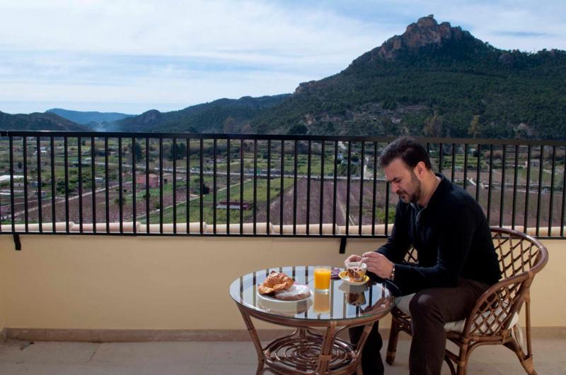 Hotel San Sebastian Hospederia Cieza Bilik gambar