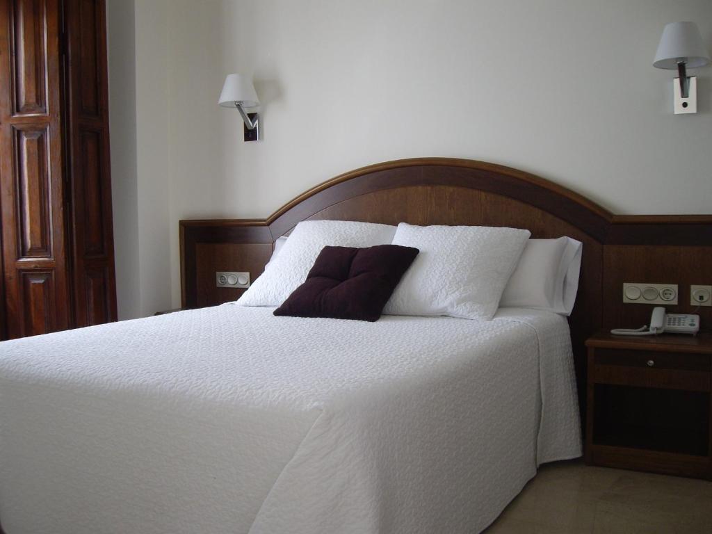Hotel San Sebastian Hospederia Cieza Bilik gambar